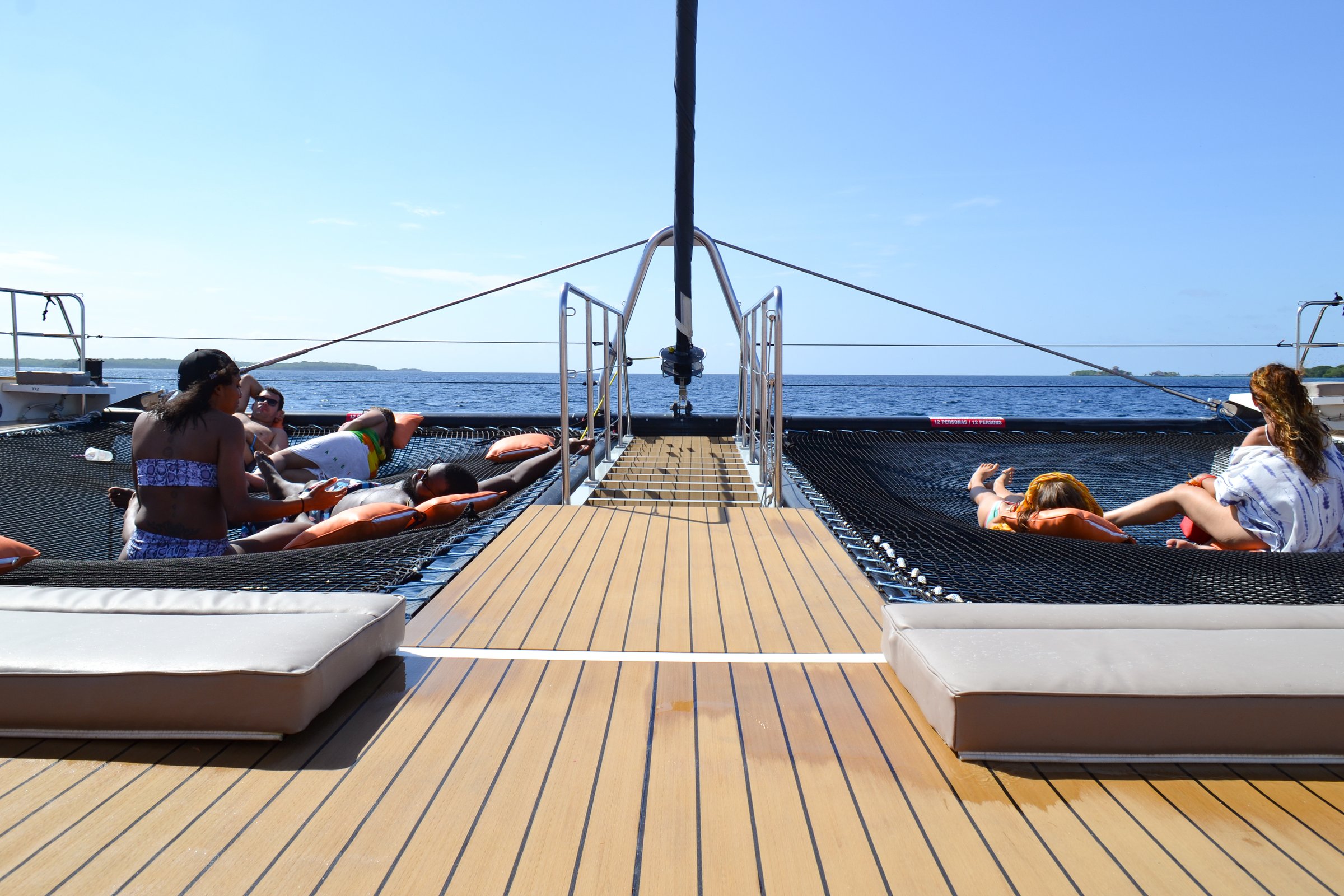 Cartagena: Rosario Islands Catamaran with Lunch and Snorkel