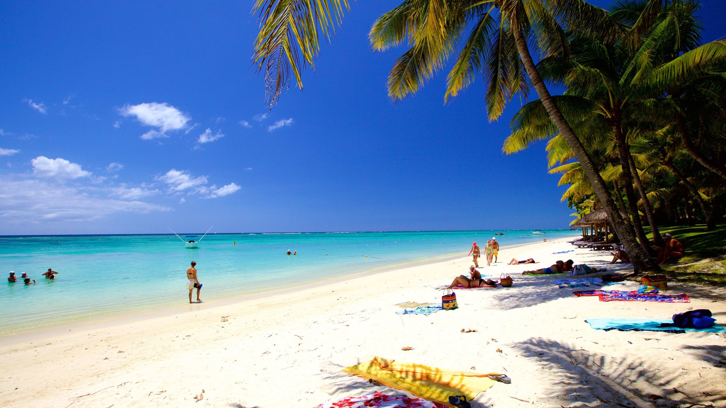 North Islands: Full Day Catamaran Cruise, BBQ lunch & Drinks