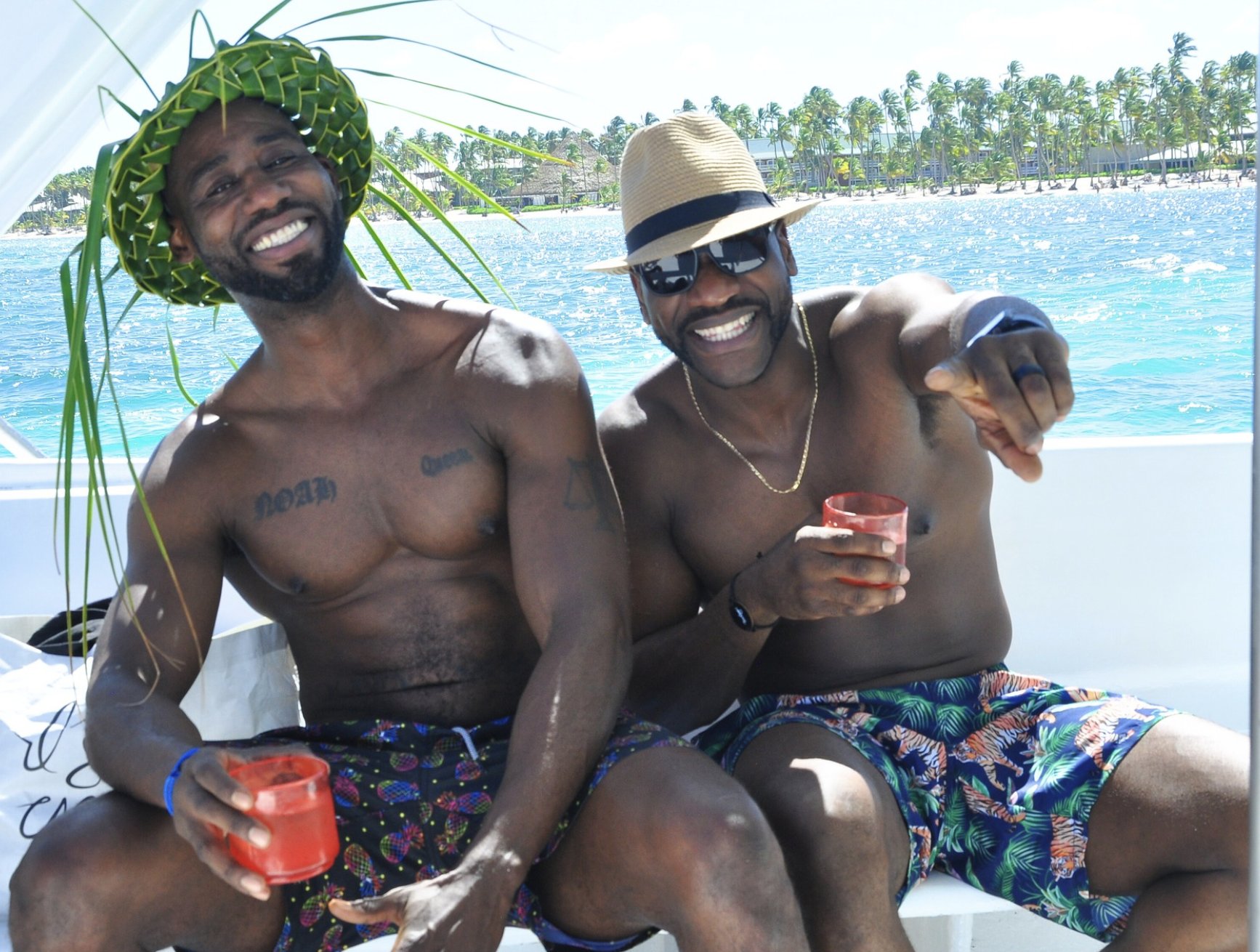 Punta Cana: Catamaran Tour with Reef Snorkeling and Open Bar